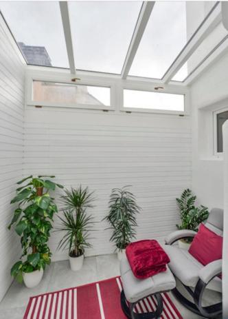 Skolska Winter Terrace Apartment プラハ エクステリア 写真