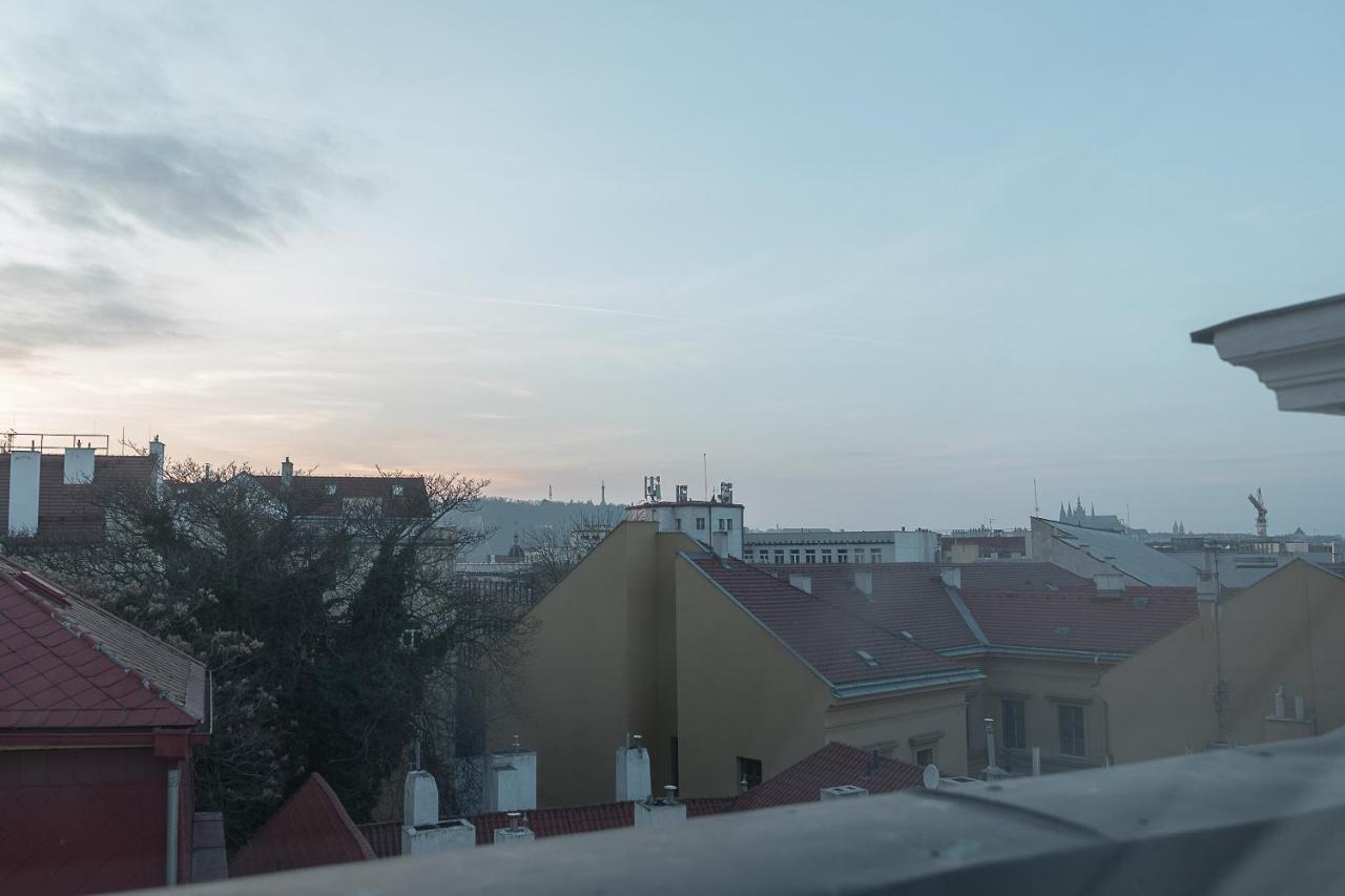 Skolska Winter Terrace Apartment プラハ エクステリア 写真