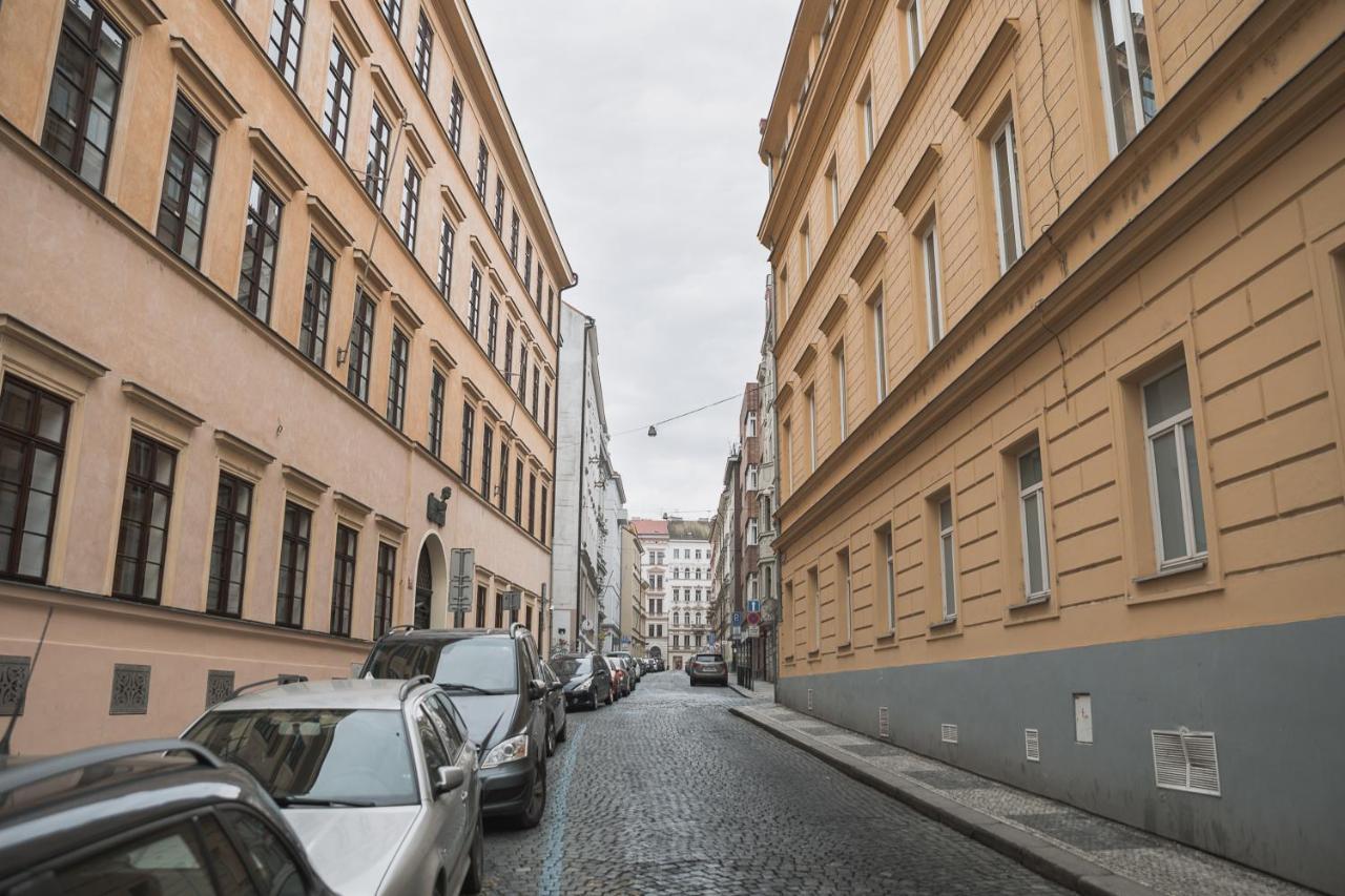 Skolska Winter Terrace Apartment プラハ エクステリア 写真